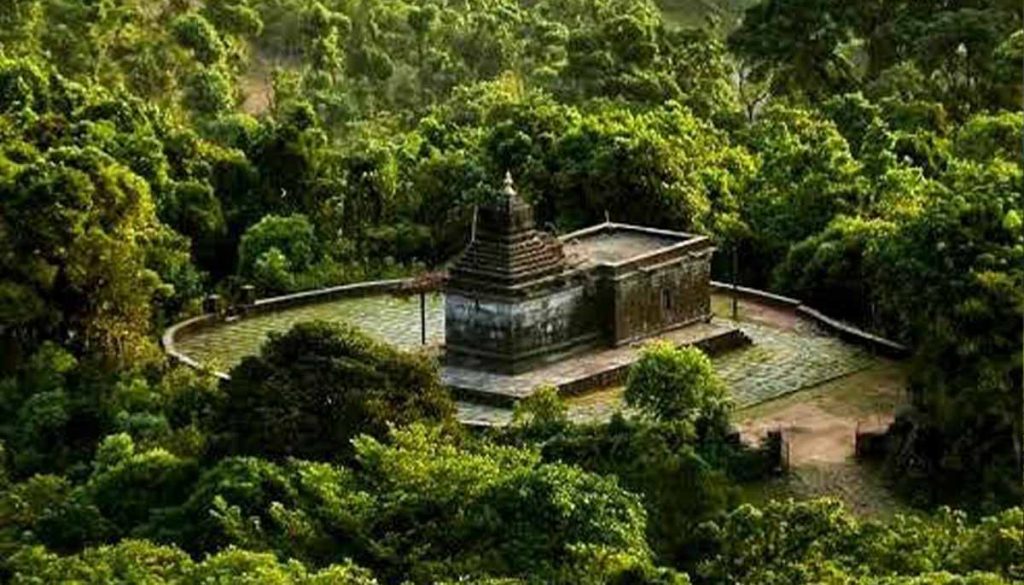Best Tourist places to visit in Karnataka